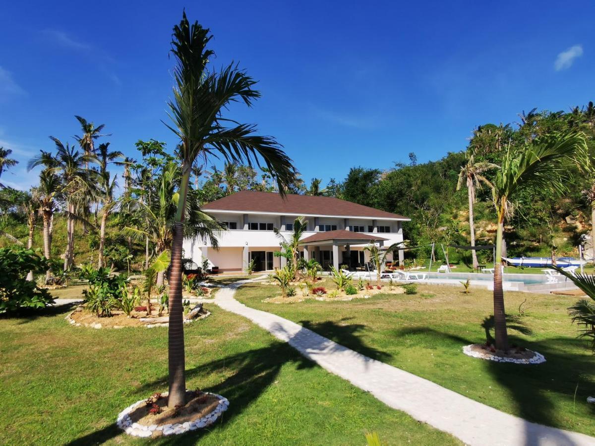 Sunset Cove Beach & Dive Resort Romblon Exteriör bild